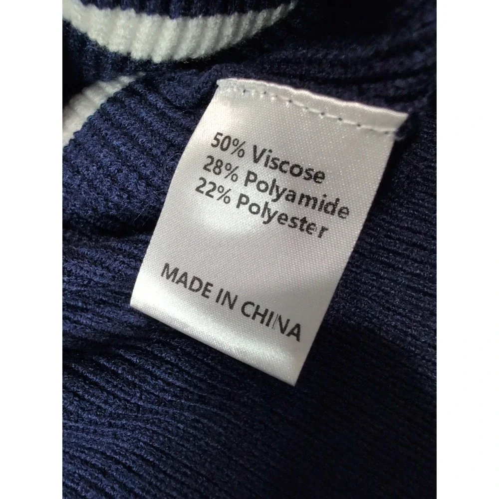 Merokeety striped pullover